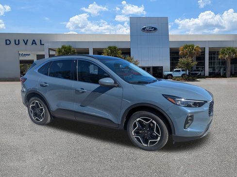 New 2026 Ford Escape Platinum w/ Premium Technology Package image 2