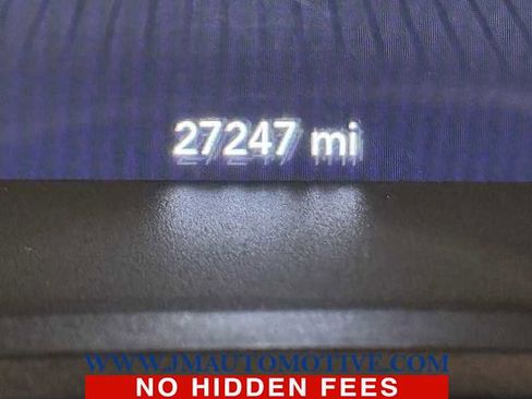 Used 2018 Dodge Challenger R/T w/ Driver Convenience Group image 7