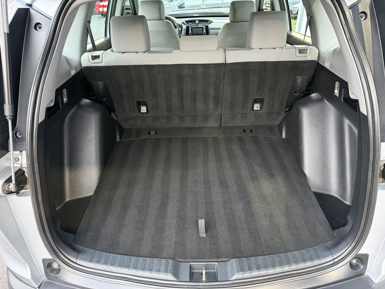 Used 2018 Honda CR-V LX image 12