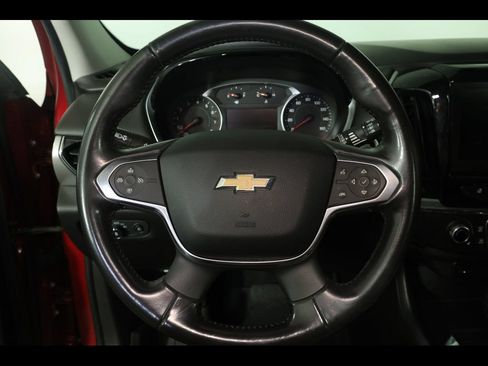 Used 2018 Chevrolet Traverse LT AWD/4WD image 20