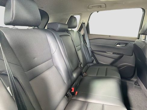 Used 2023 Nissan Rogue SV w/ SV Premium B Package AWD/4WD image 28