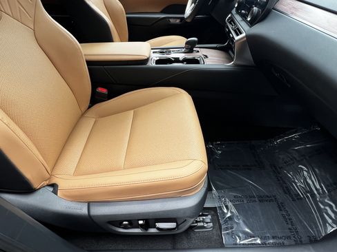 Used 2025 Lexus RX 350 Premium image 44