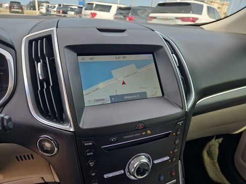 Used 2019 Ford Edge Titanium w/ Equipment Group 301A FWD image 26