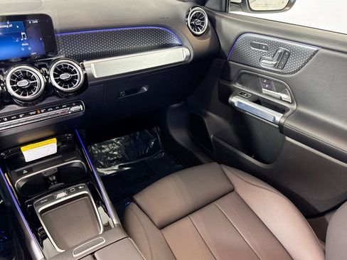 New 2026 Mercedes-Benz GLB 250 4MATIC image 21