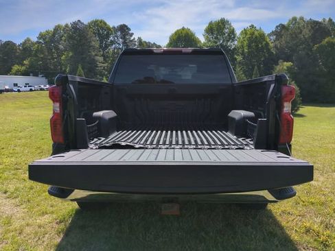 Used 2024 Chevrolet Silverado 1500 LT AWD/4WD image 23