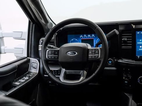 Used 2026 Ford F350 Lariat image 45