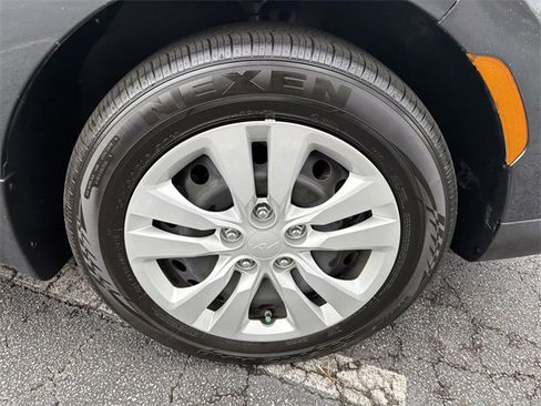 Certified 2024 Kia Soul LX image 31