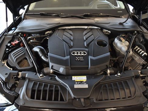 Used 2022 Audi A8 L 3.0T w/ Executive Package image 41
