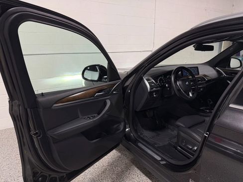 Used 2019 BMW X3 xDrive30i w/ Convenience Package image 9
