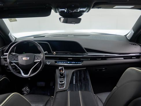 Used 2021 Cadillac Escalade Sport w/ Driver Assist Tech Package image 13