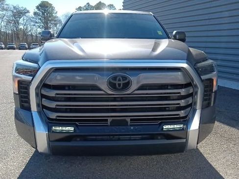 Used 2025 Toyota Tundra Limited image 8