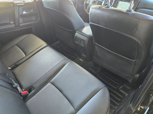 Used 2024 Toyota 4Runner TRD Off-Road Premium w/ Off Road Premium Plus Package AWD/4WD image 27