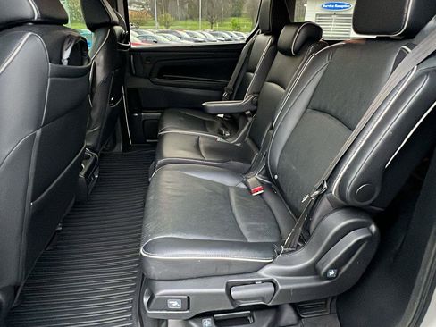 Used 2022 Honda Odyssey Elite image 17