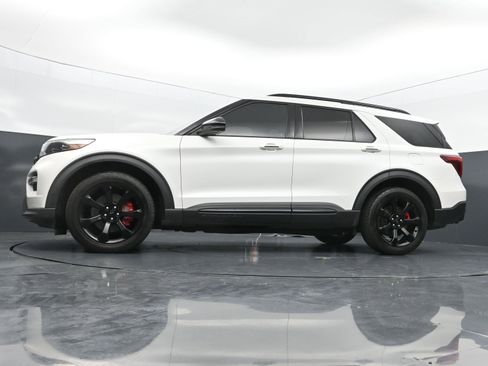 Used 2020 Ford Explorer ST w/ ST Street Pack AWD/4WD image 36