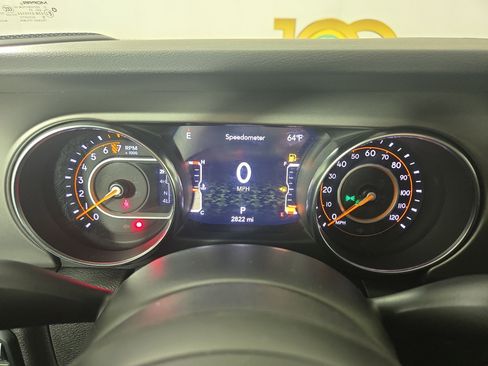 Certified 2021 Jeep Gladiator Sport image 18