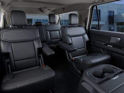 New 2027 Ford Expedition Max Platinum w/ Driver's Package RWD image 11