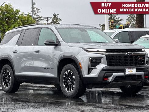 Used 2025 Chevrolet Traverse Z71 AWD/4WD image 1