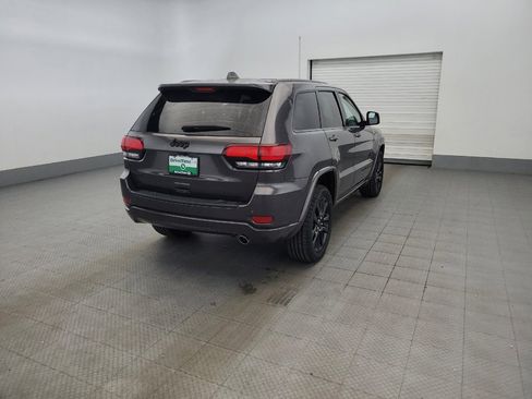 Used 2020 Jeep Grand Cherokee Altitude AWD/4WD image 9