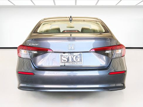 Used 2024 Honda Civic LX image 5