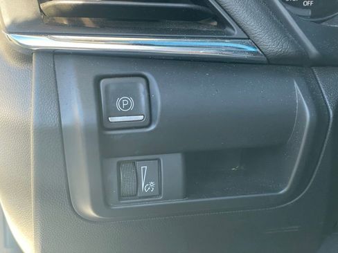 Used 2022 Cadillac CT4 Premium Luxury image 13