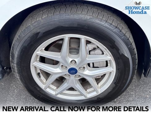 Used 2022 Ford Edge SEL AWD/4WD image 7