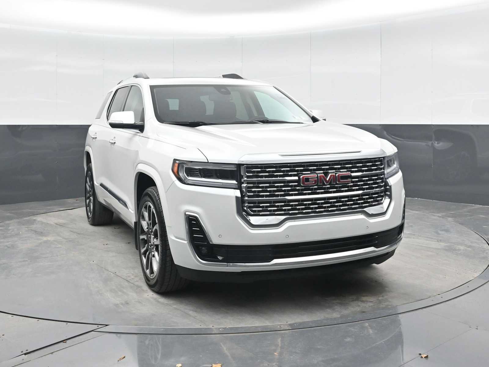 Used 2020 GMC Acadia Denali w/ LPO, Floor Liner Package AWD/4WD image 6