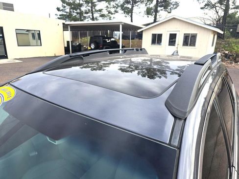 Used 2018 Subaru Outback 2.5i Limited image 12