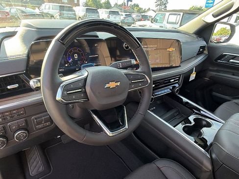 New 2026 Chevrolet Tahoe High Country AWD/4WD image 4