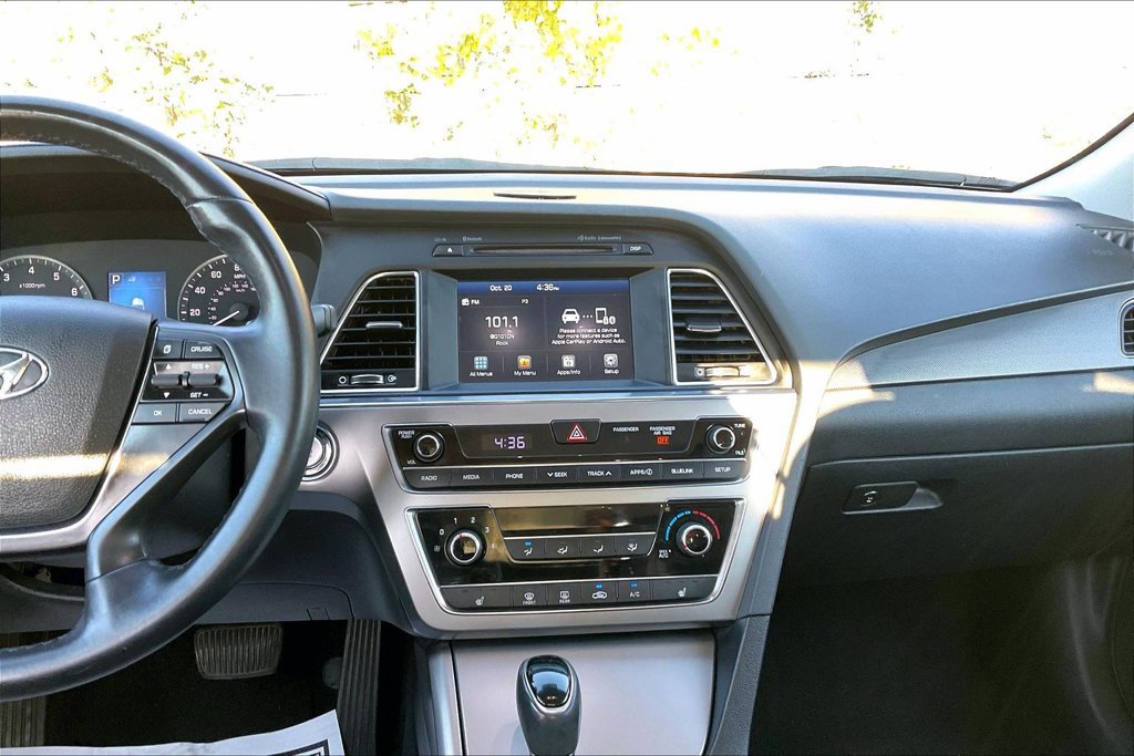 Used 2017 Hyundai Sonata Sport w/ Value Edition Package 02 FWD image 6