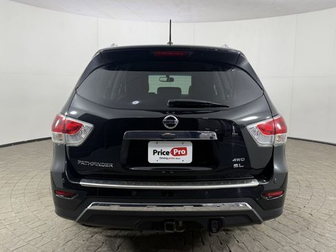 Used 2016 Nissan Pathfinder SL image 6