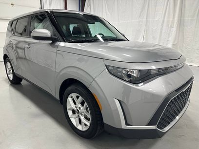 Used 2024 Kia Soul LX w/ Option Group 015