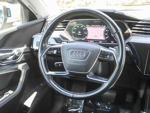 Used 2021 Audi e-tron Premium w/ Convenience Plus Package AWD/4WD image 14