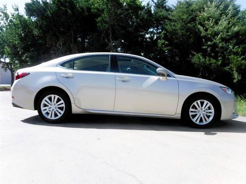 Used 2013 Lexus ES 350 w/ Premium Pkg FWD image 5