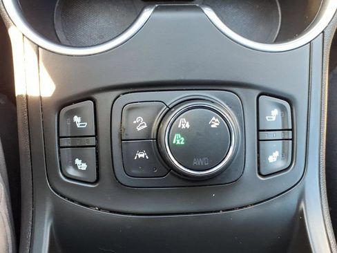 Used 2021 GMC Terrain SLT w/ LPO, Floor Liner Package AWD/4WD image 19