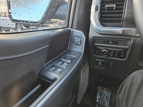 New 2025 Ford F150 Lariat w/ Equipment Group 501A Mid image 19