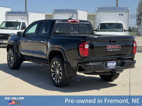 Used 2025 GMC Canyon Denali AWD/4WD image 6