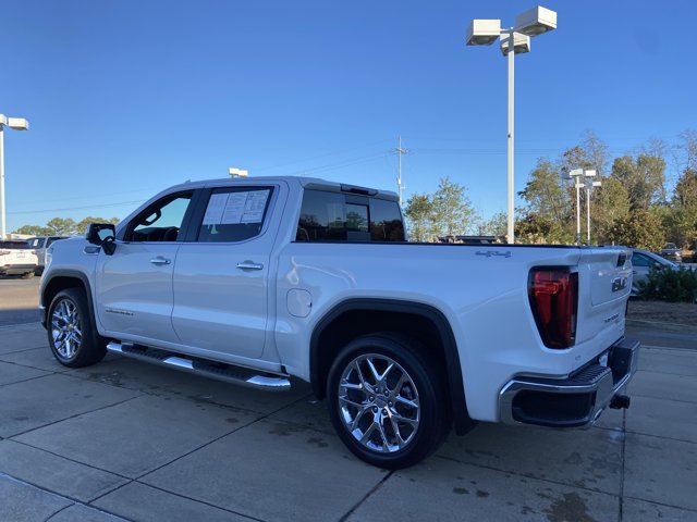 Used 2023 GMC Sierra 1500 SLT w/ SLT Premium Package AWD/4WD image 6