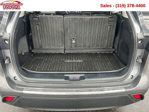 Used 2023 Toyota Highlander XLE w/ Protection Package #3 (TMS) image 21