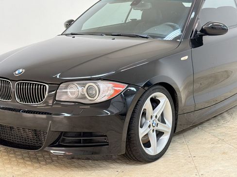 Used 2009 BMW 135i Convertible RWD image 17