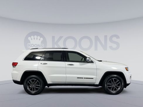 Used 2017 Jeep Grand Cherokee Limited w/ Jeep Active Safety Group image 8