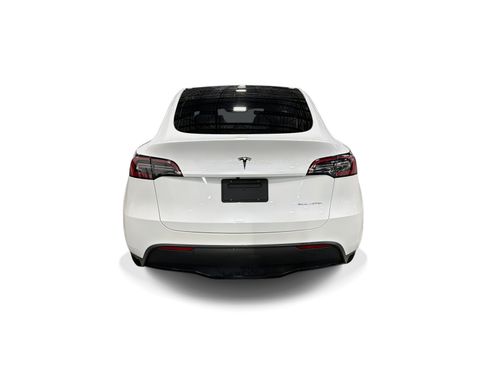 Certified 2023 Tesla Model Y Long Range AWD/4WD image 5