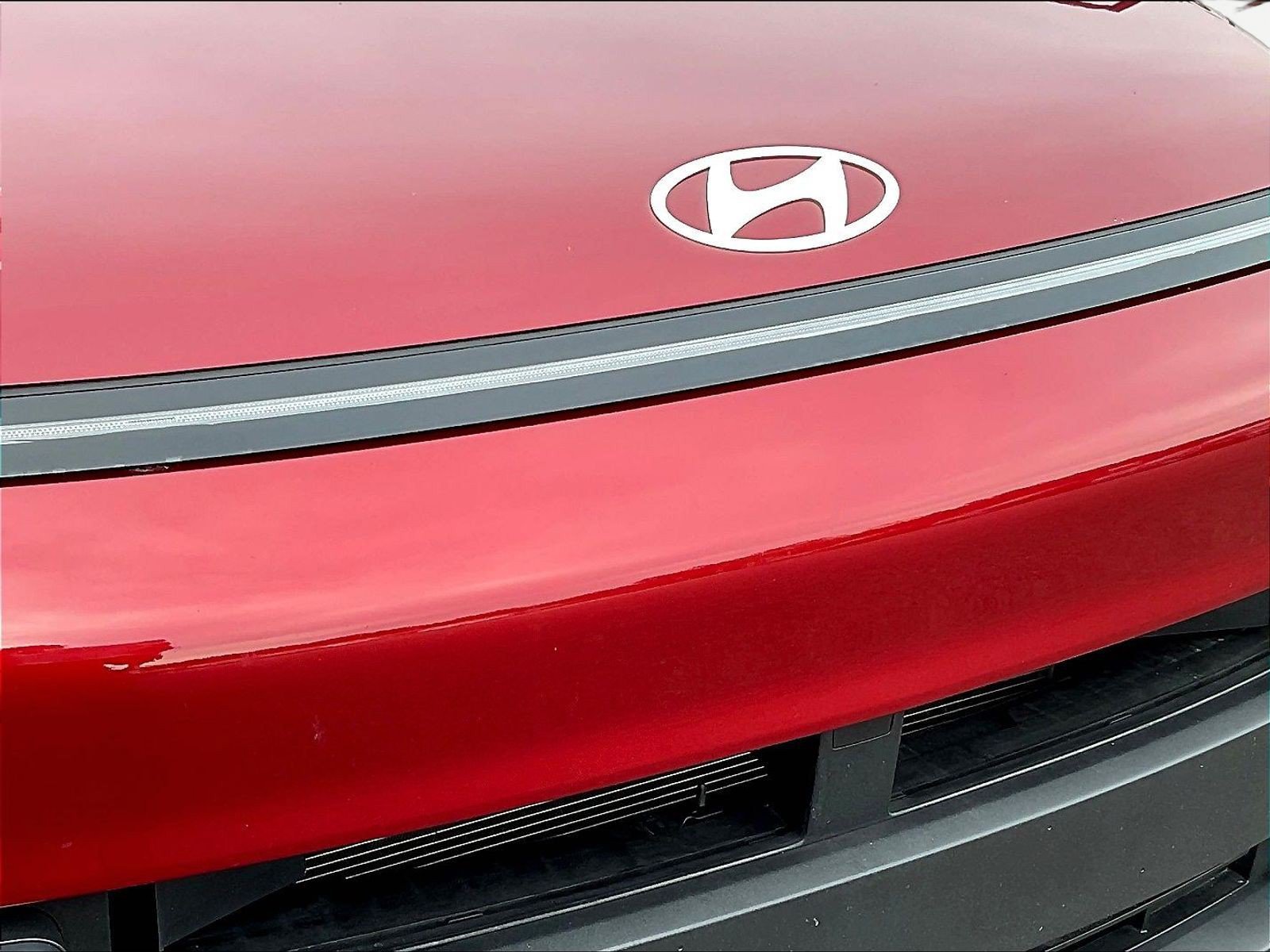 Certified 2025 Hyundai Kona SEL AWD/4WD image 32