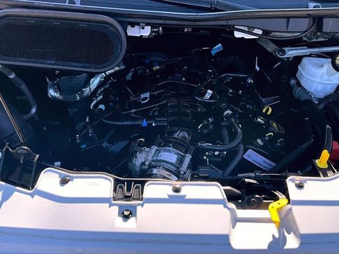 Used 2023 Ford Transit 350 XLT image 26