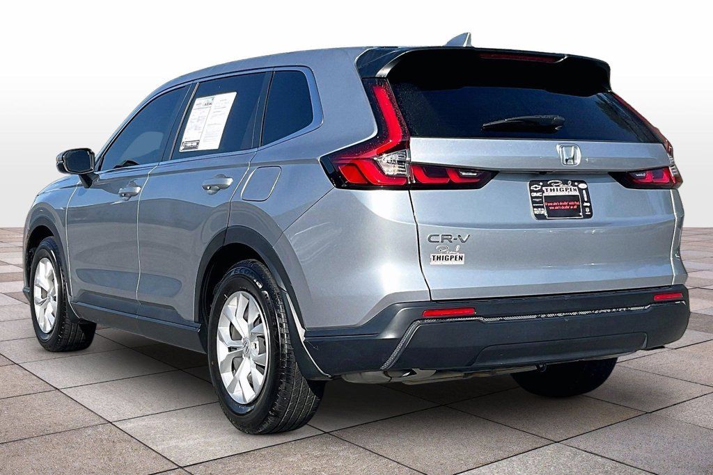 Used 2026 Honda CR-V LX image 2
