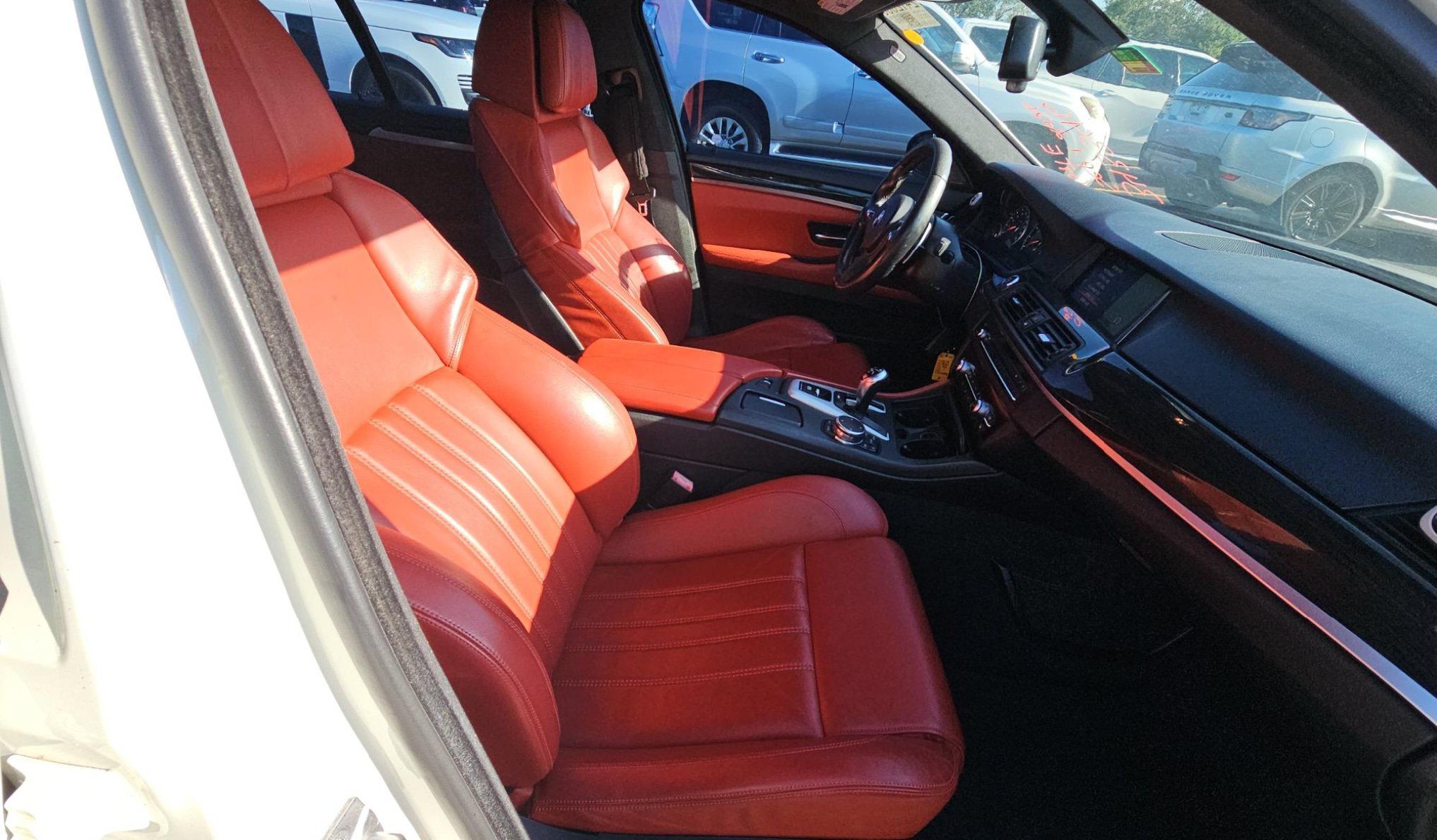 Used 2016 BMW M5 RWD image 7
