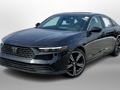 Used 2024 Honda Accord Sport image 13