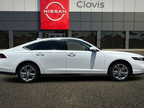 Used 2024 Honda Accord EX image 9