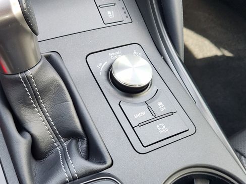 Used 2023 Lexus IS 350 F Sport image 27