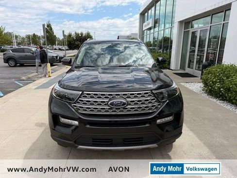 Used 2020 Ford Explorer Limited w/ Class III Trailer Tow Package AWD/4WD image 2