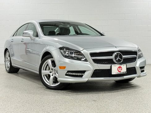 Used 2012 Mercedes-Benz CLS 550 4MATIC image 4